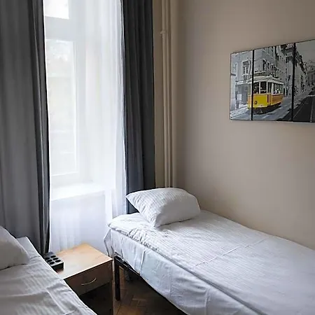 Hotel Fivehostel
